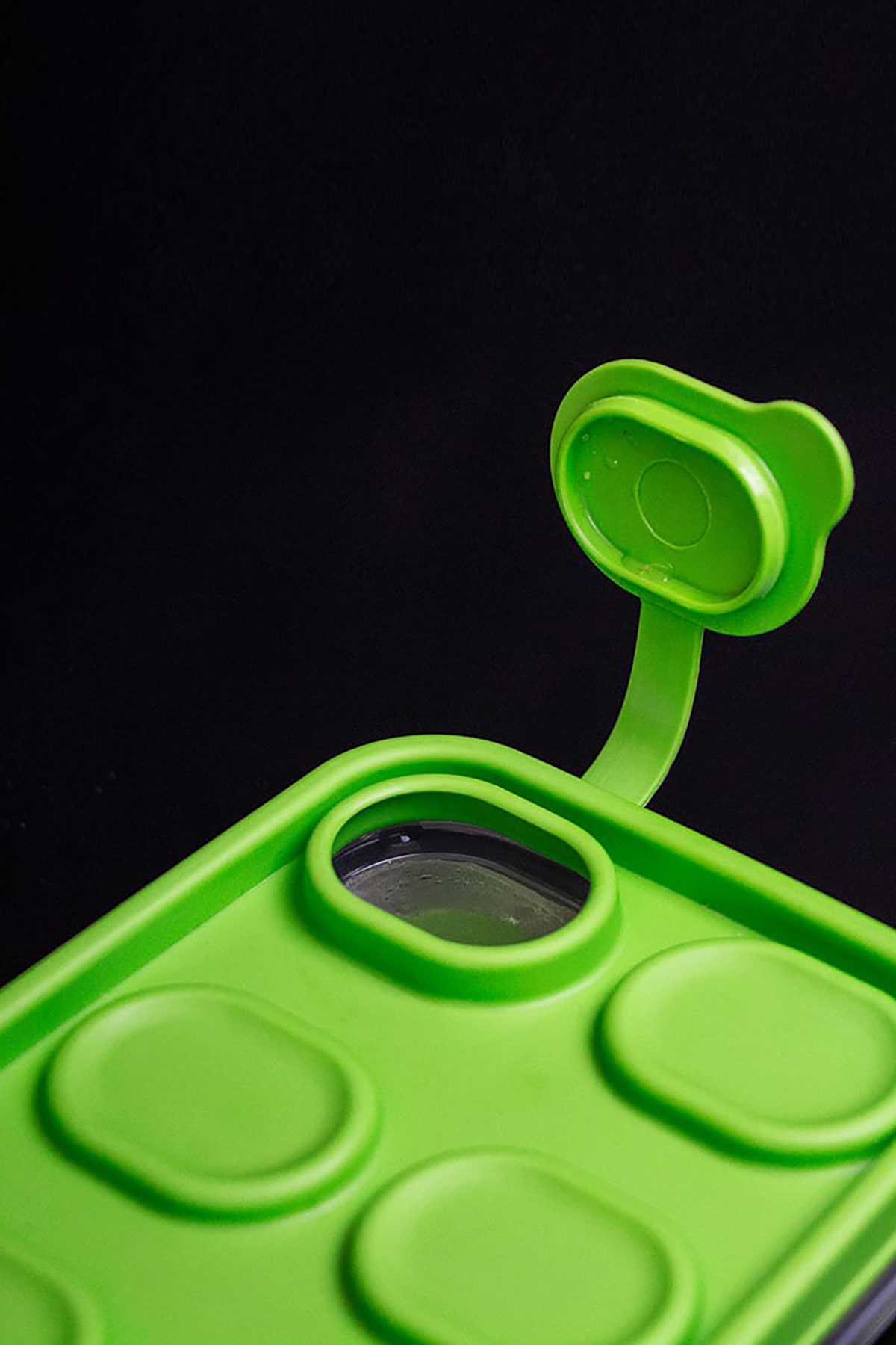 DecoBella Yapışmaz Buzluk 50862 - Yeşil DecoBella Yapışmaz Buzluk 50862 - Yeşil