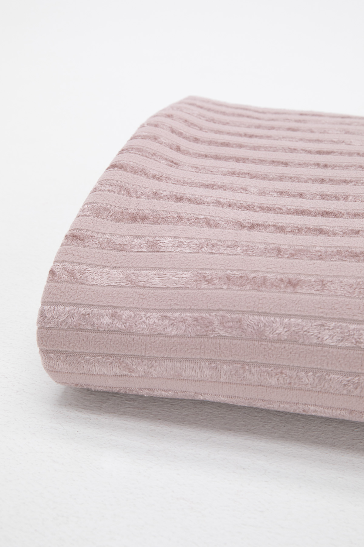 Kaymaz Taban Süngerli Kadife Koltuk 170x210 Pudra