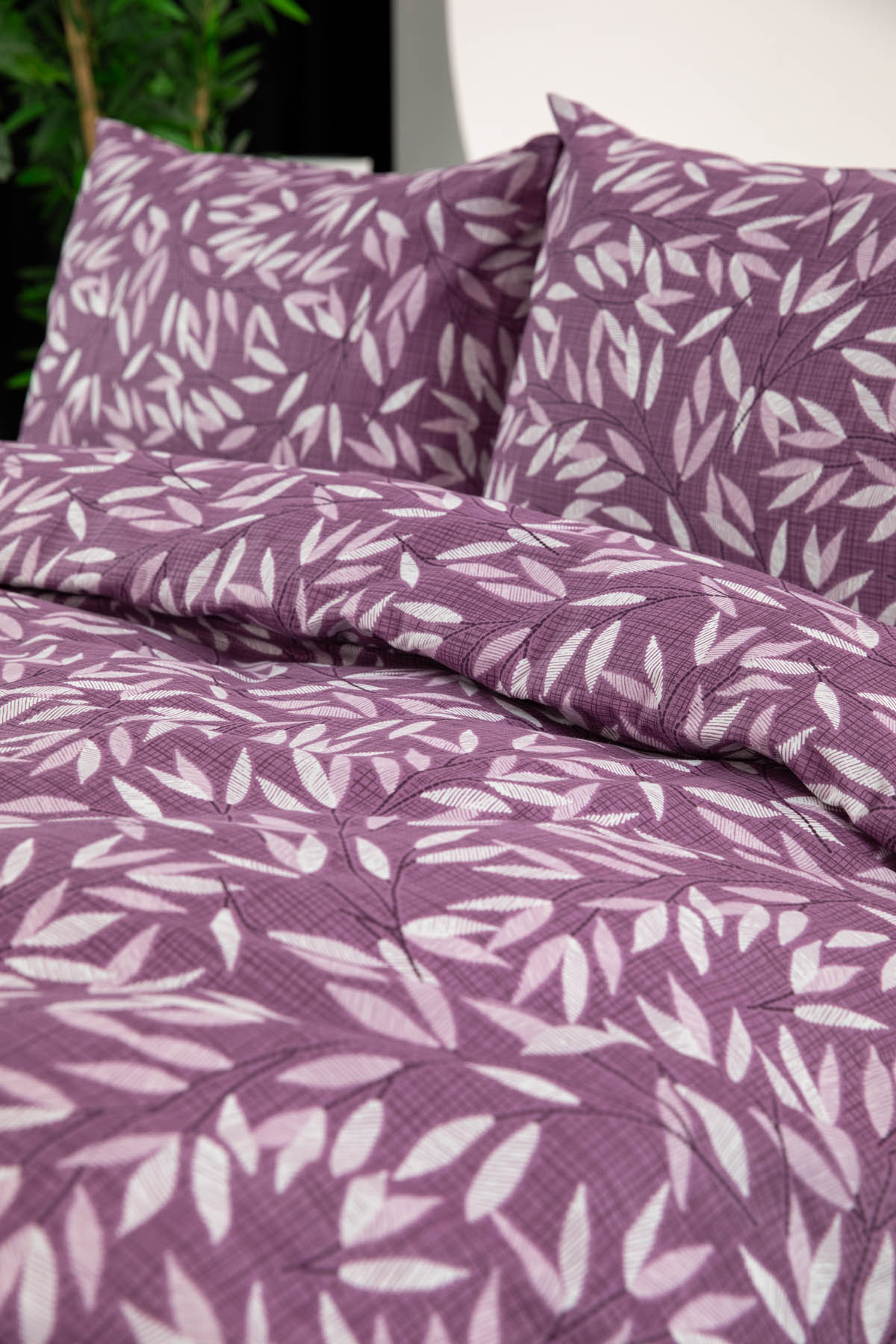 Noven Lastikli Çarşaflı Çift Kişilik Nevresim Takımı - Mürdüm