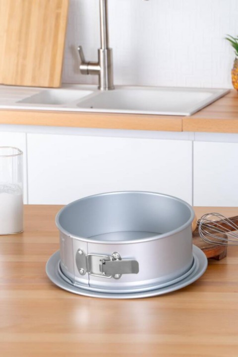 Acar Mate Yuvarlak Kelepçeli Kek Kalıbı - 31 cm MOON-05779