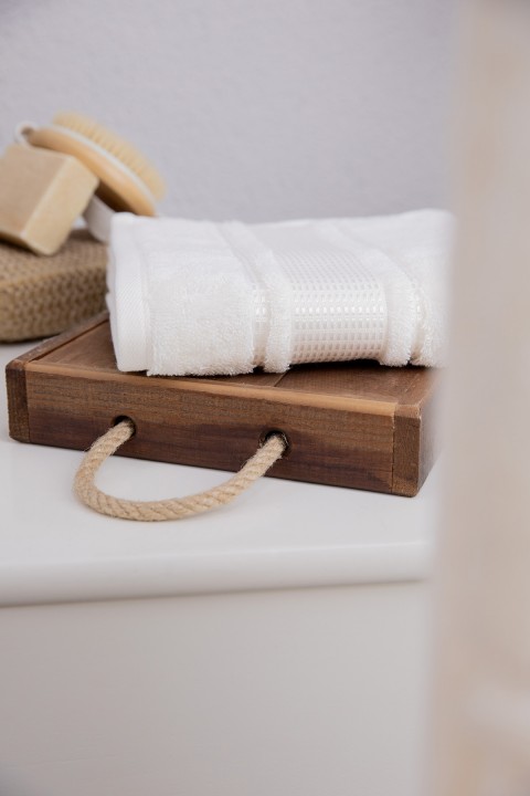 Colourist El Yüz Havlusu 50x90 - Krem