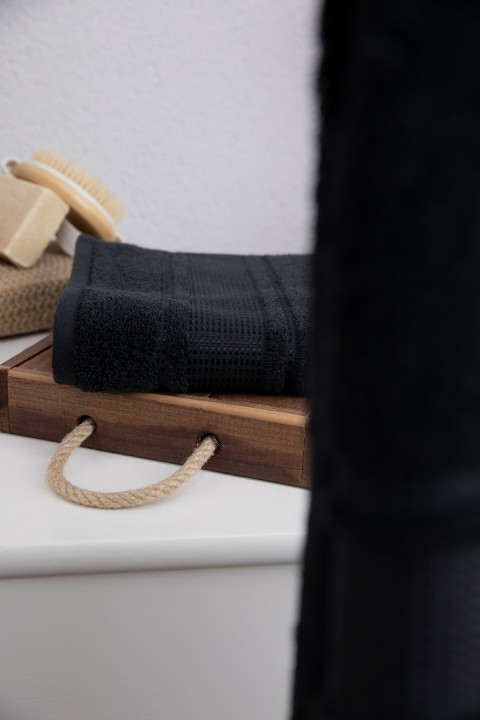 Colourist El Yüz Havlusu 50x90 - Siyah