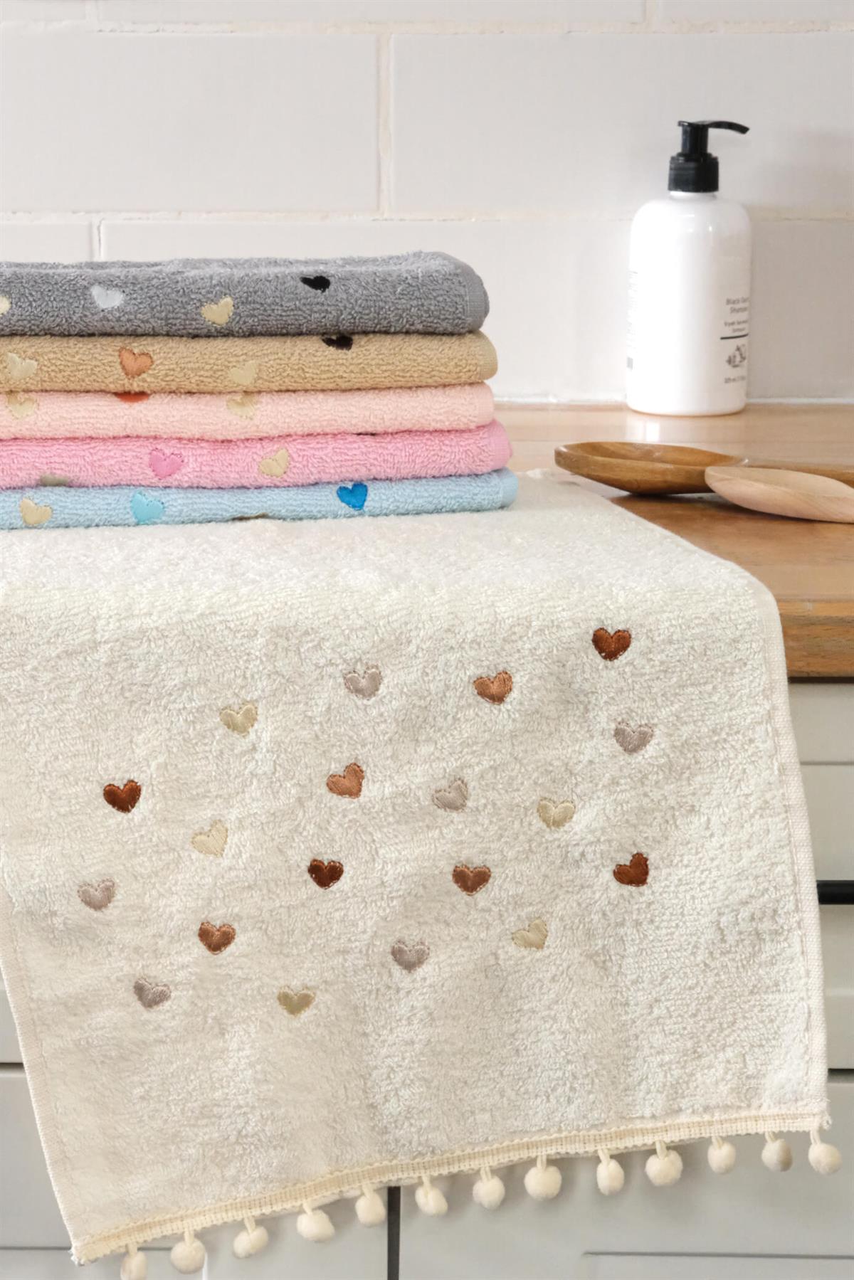 Yoncagül Ponponlu 6lı Mutfak Havlusu 30x50 - Asorti Yoncagül Ponponlu 6lı Mutfak Havlusu 30x50 - Asorti